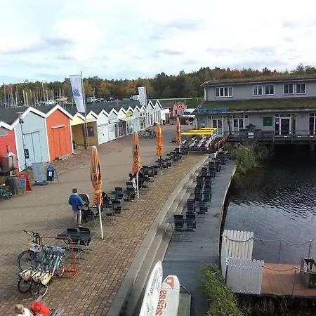 Apartment Ferienwohnung In Seenaehe Markkleeberg